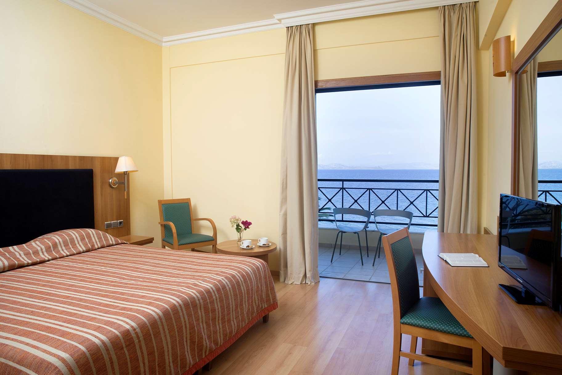Ramada By Wyndham , Athens Club Attica Riviera 5*