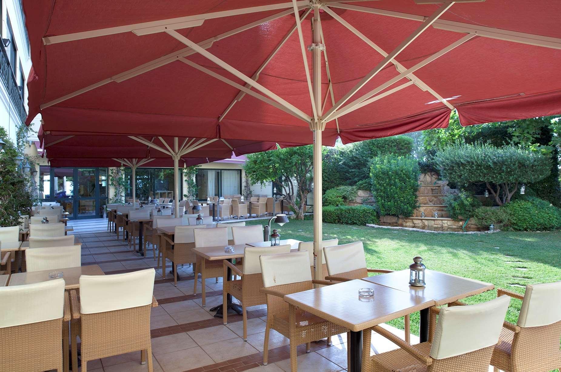 Ramada By Wyndham , Athens Club Attica Riviera מאטי